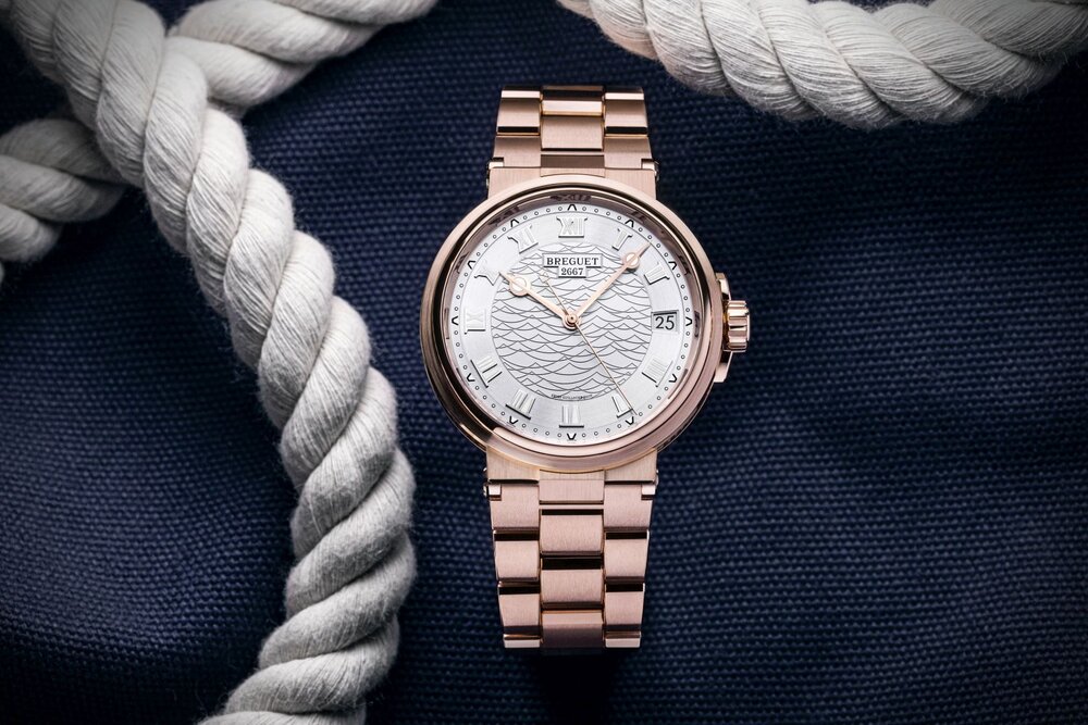 Breguet_Marine_5517BR-12-RZ0_€47.700,-_mood1_red