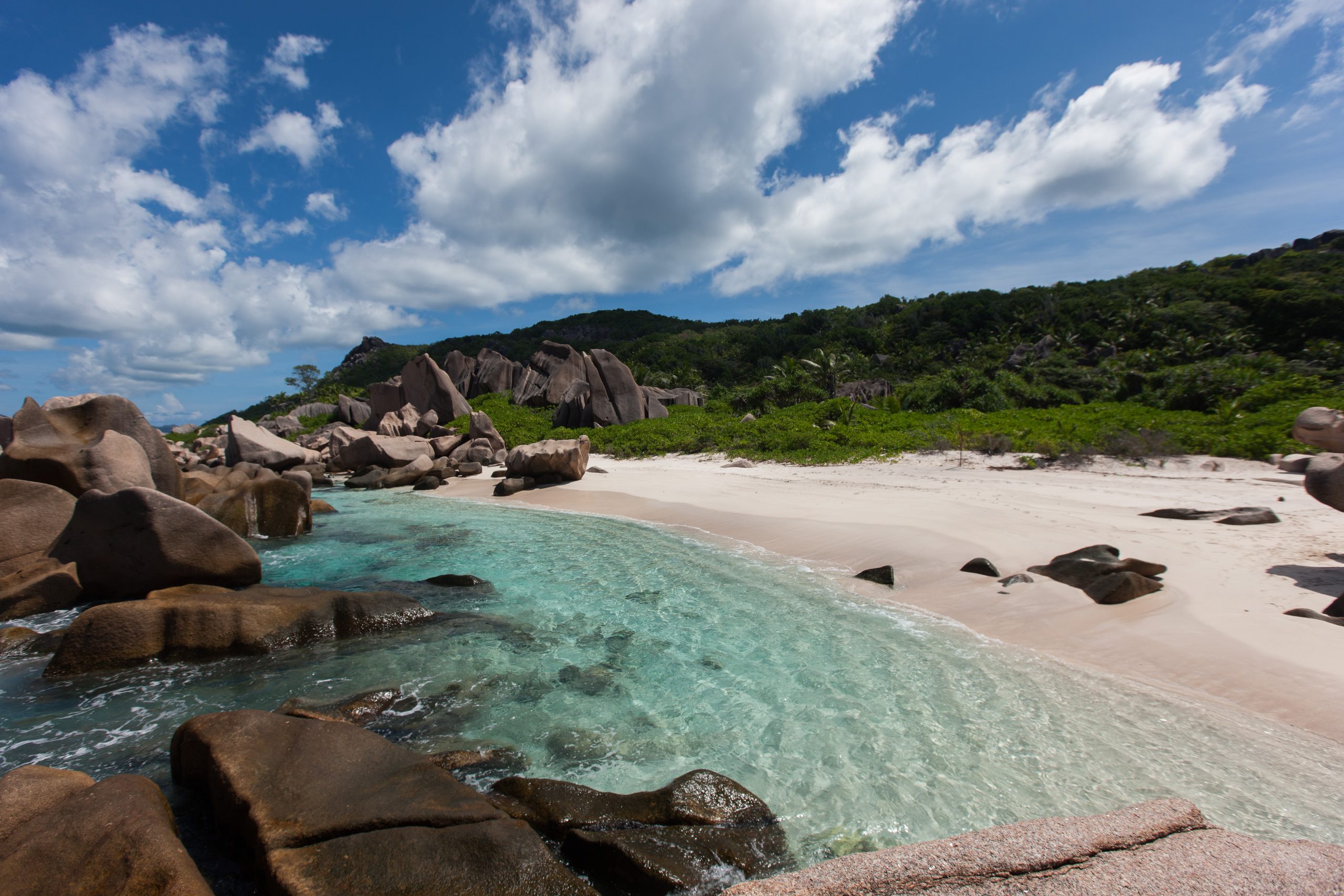 la-digue-anse-marron-02 (c) Seyvillas