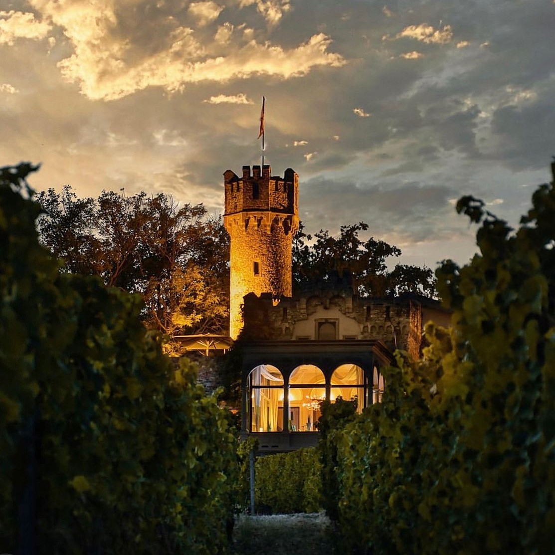 Außenansicht_Burg_Schwarzenstein_Abendstimmung_raman_photos