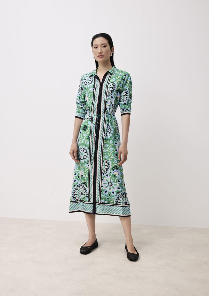 502 Comma Keylook 01 115