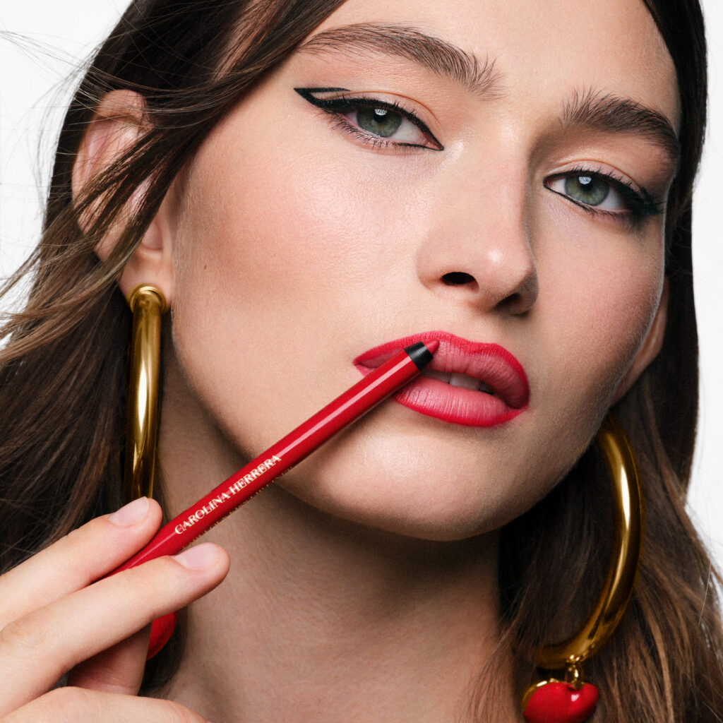 Herrera Beauty Fabulous Kiss Lip Liner 2