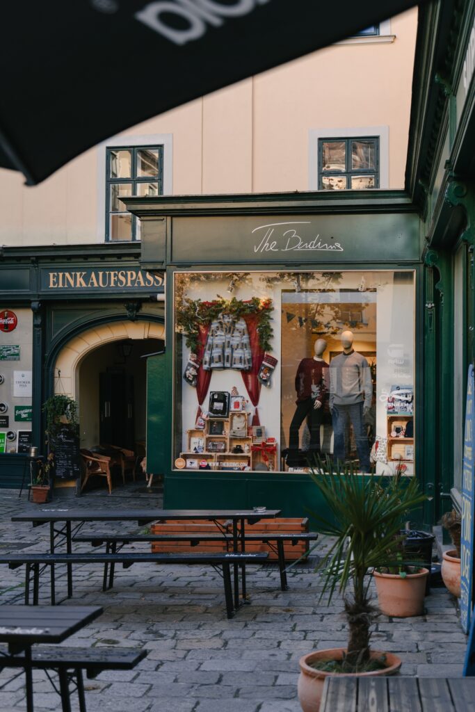 The Budims Shop c Daniel Kalt @moments.kalt 01