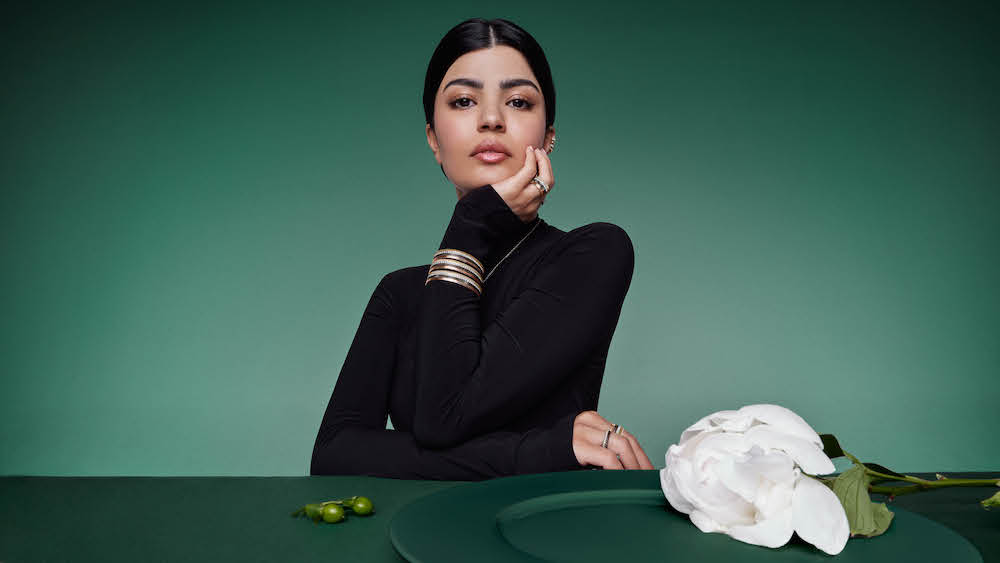 BOUCHERON EOY Emerald Enchantment 2023 – 16-9 – Mila Al Zahrani – Quatre Classique look