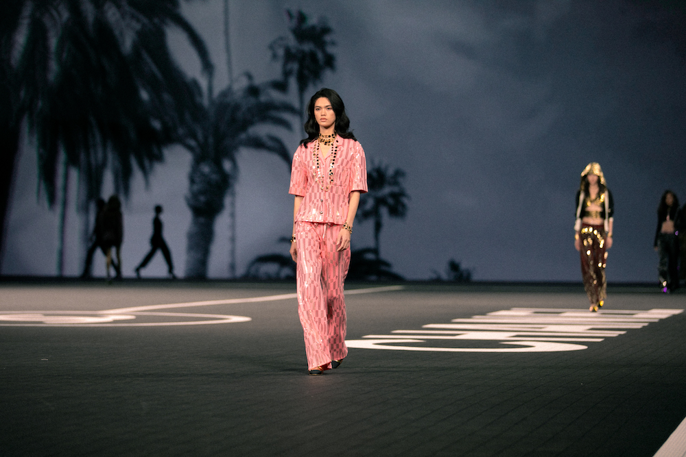 chanel_cruise-2023-24-show-in-shenzhen_ambiance-pictures-46-HD